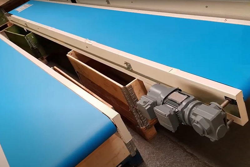 Convoyeurs à bande PVC pour de nombreuses applications